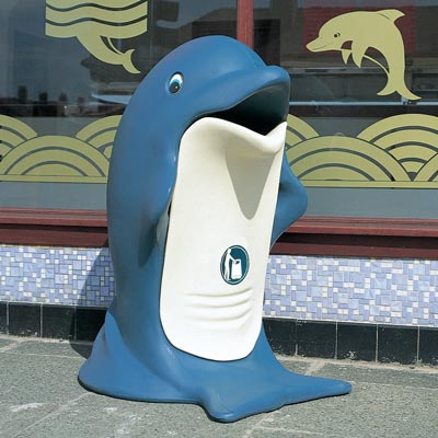 Animal-Shaped Trash Cans