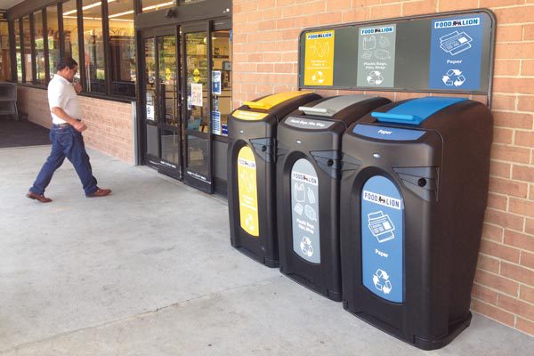 Nexus® City 64G Recycling Containers outside a Food Lion store
