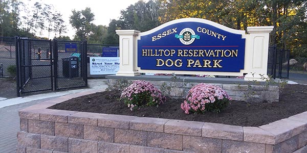 Essex Hilltop Reservation sign