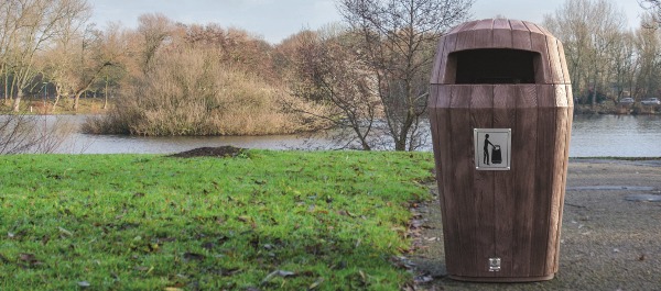 Sherwood Trash Can fits perfectly in outdoor areas.