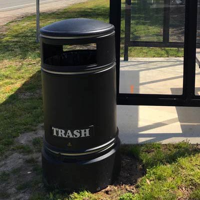 Topsy Jubilee Trash Can in Williamsburg