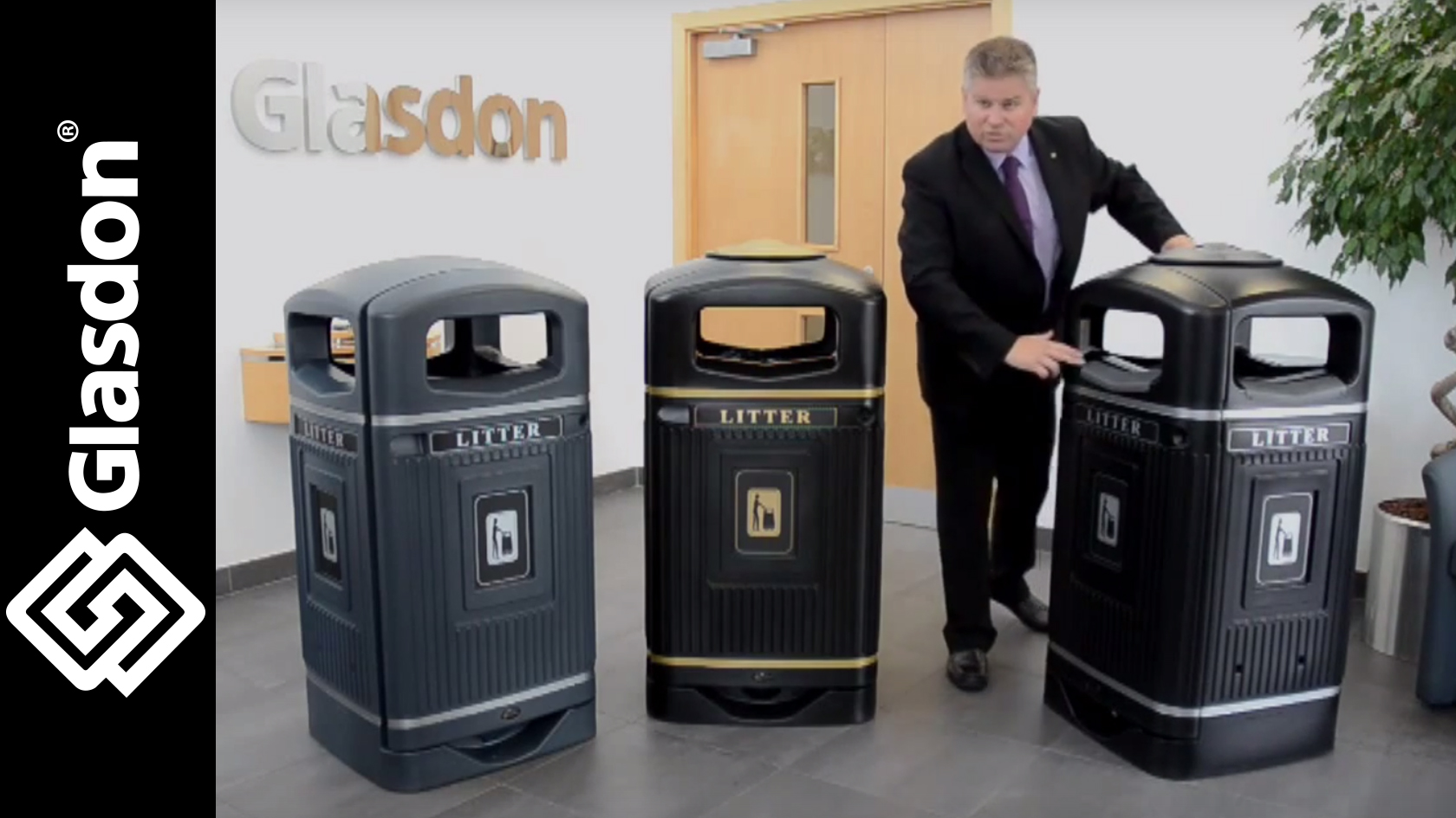 https://us.glasdon.com/images/videos/product-demonstration-Glasdon-Jubilee-litter-bin-extras.jpg